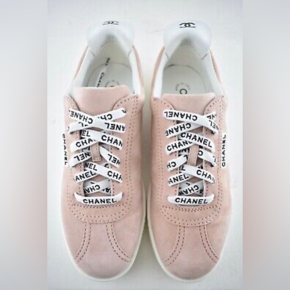 CHANEL Shoes Chanel 2s Weekender Pink Suede Cc Logo Laces Low Top